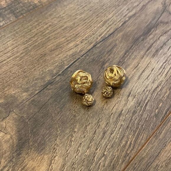 NEW woven gold metal earrings​​ - Picture 1 of 4